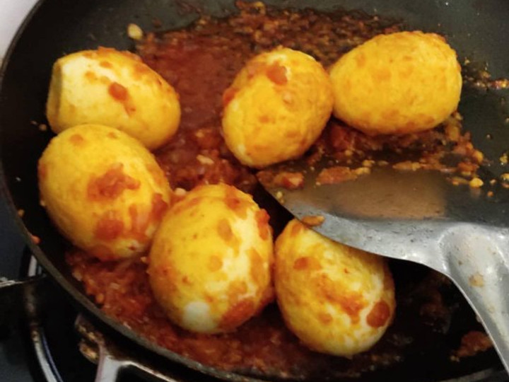 Yuk intip, Cara praktis buat Telur Balado Simple yang nagih banget