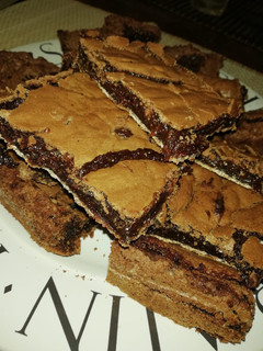 Una foto de BROWNIES receta aguila