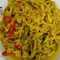 รูปของ Tumis usus ayam bumbu kuning
