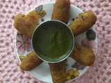 लेफ्ट ओवर अरहर दाल रोल्स (Left over arhar daal rolls recipe in hindi)