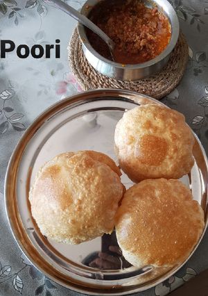 A picture of Poori.