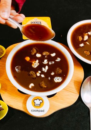 इमली की मीठी चटनी(imli meethi chutney recipe in hindi) रेसिपी मुख्य फोटो