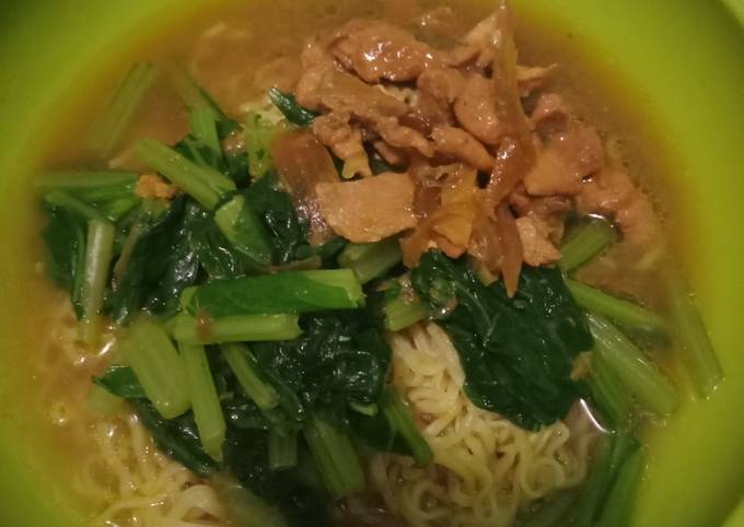 Mie ayam solo