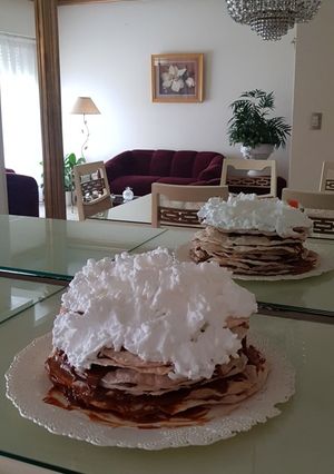Una foto de Torta Rogel o mil hojas súper fácil y rápida