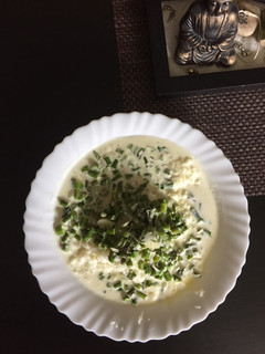 Una foto de Risotto con espárragos y nata