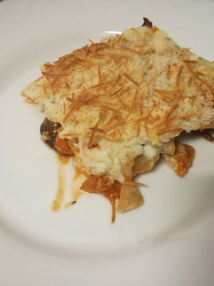Una foto de Pastel de berenjenas y pollo
