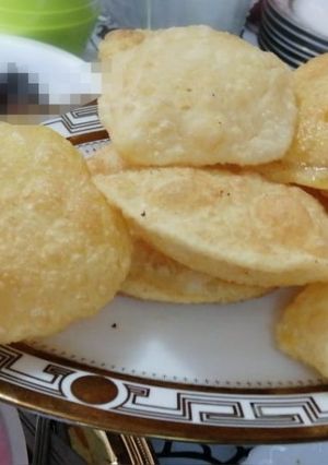 A picture of Street style Kachori.