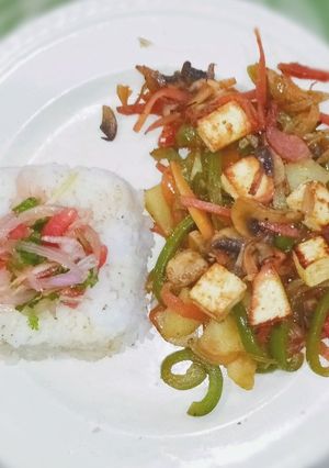 A picture of Stir fry Mushroom paneer mix veggies 🍄🍄🍄.
