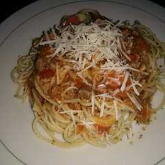 รูปของ Spaghetti Bolognese with Beef and Herbs