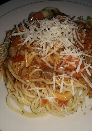 Foto resep Spaghetti Bolognese with Beef and Herbs