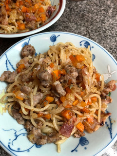 香蒜肉絲意粉 的食譜成品照片