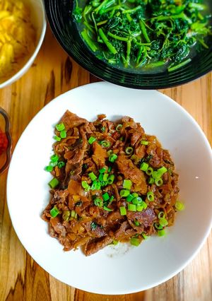 Foto resep 14. GYUDON / BEEF SLICES ala2 Yoshinoya