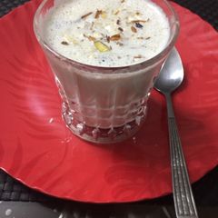 A picture of Winter spl saunf aur gud wala doodh.