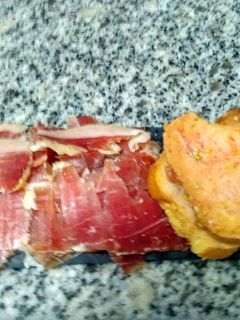 Una foto de Tapa de jamón