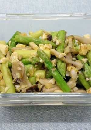 鹹蛋炒蔬菜 《萬用常備菜12》 的食譜成品照片