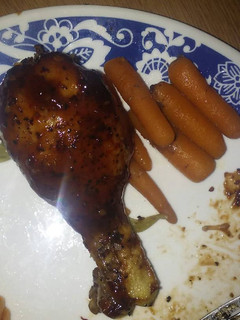 A picture of Crockpot Chicken & Carrots.