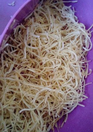 A picture of Rice Vermicelli Crispy Snack.