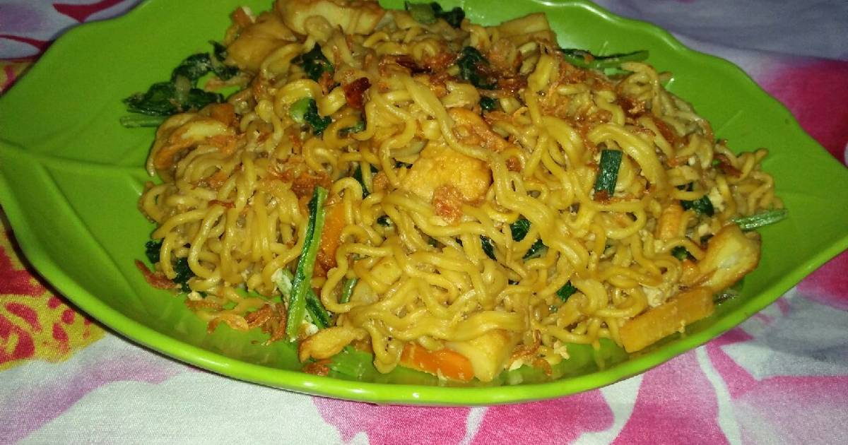 Resep Mie goreng sederhana oleh reni ambar - Cookpad