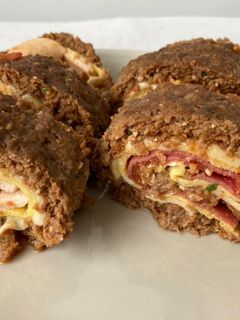 Una foto de Rollo de carne al estilo kefta