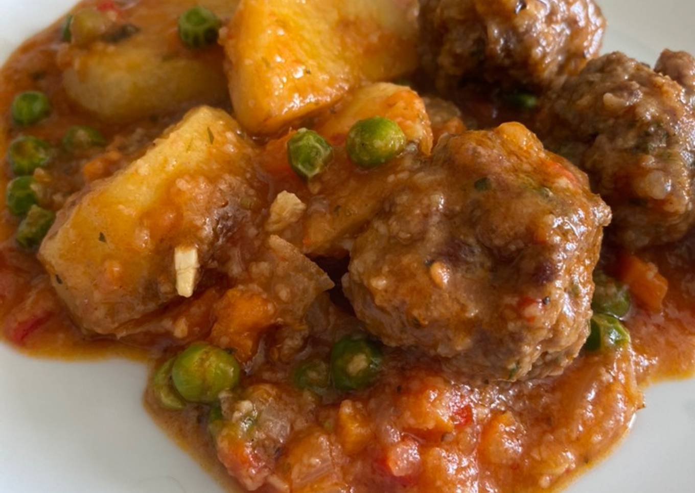 Albóndigas con papas