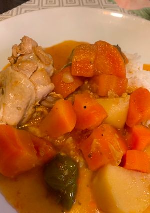 Una foto de Guiso de pollo