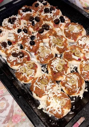 صورة لوصفة بيتزا لذيذة