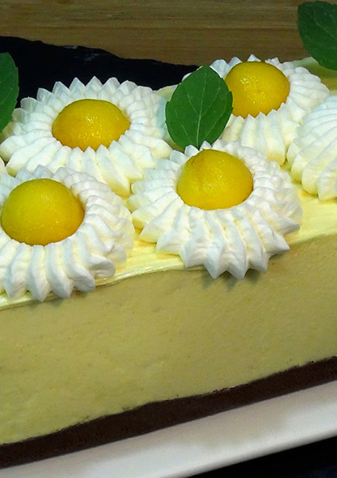 Una foto de Tarta de mango SIN HORNO, fácil, rápida y económica