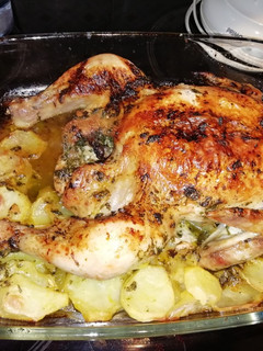Una foto de Pollo asado con zumo de cítricos