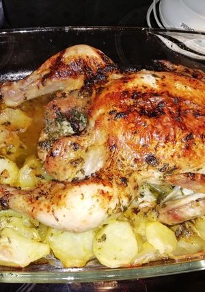 Una foto de Pollo asado con zumo de cítricos