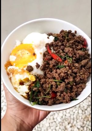 Foto resep Thai beef basil kayak di resto