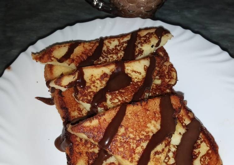 Recipe of Appetizing French toast with Chocolate Sauce