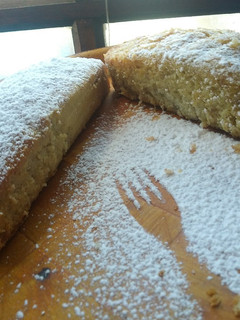 Una foto de Budín de banana súper húmedo💛
