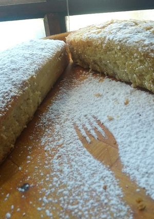 Una foto de Budín de banana súper húmedo💛