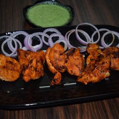 A picture of Chicken Tikka.