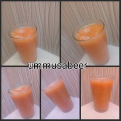 A picture of Mango and watermelon smoothie.