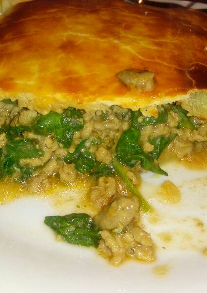 Una foto de Empanada de carne y espinacas