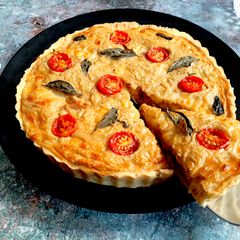 Chicken Mushroom Quiche A picture of Chicken Mushroom Quiche.
