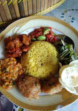 Foto resep Nasi kuning magic com tanpa santan