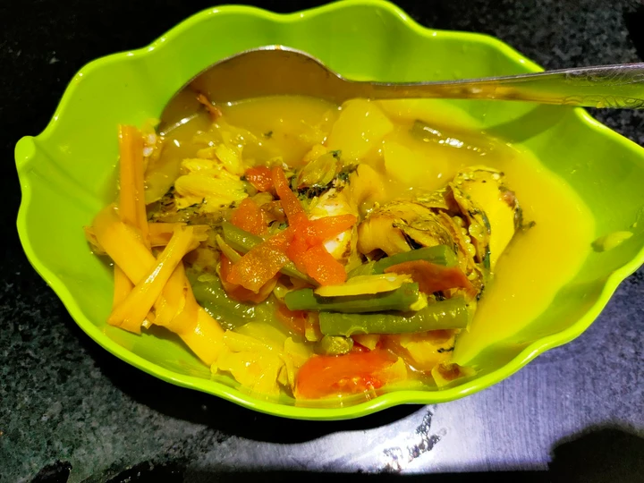 Cara Mudah Membuat Resep Sayur asam banjar kepala haruan yang Lezat Anti Ribet, Uenak Banget
