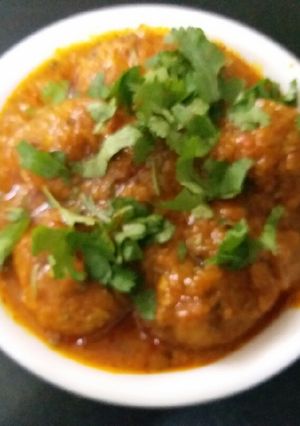 A picture of Restaurant style Paneer kofta.