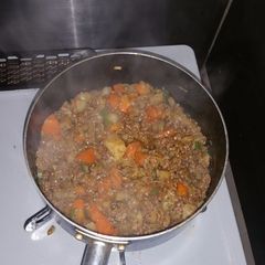 A picture of Mince meat & Vegetables.