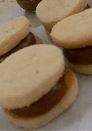 Una foto de Alfajores de Maicena !! Los mejores del condado je