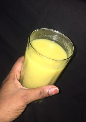 A picture of Mango juice.