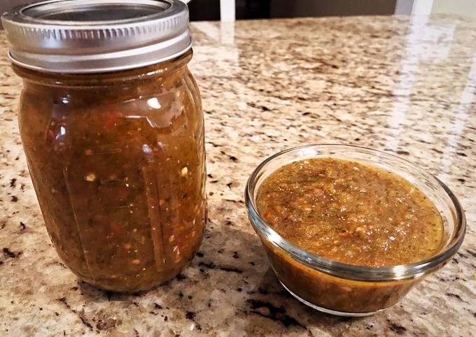 Salsa roja (Mexican table salsa)