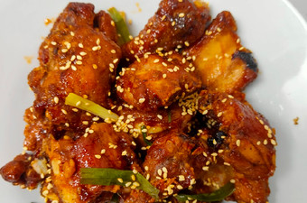 Anti Ribet, Bikin Tulang Iga Babi Asam Manis Bunda Pasti Bisa