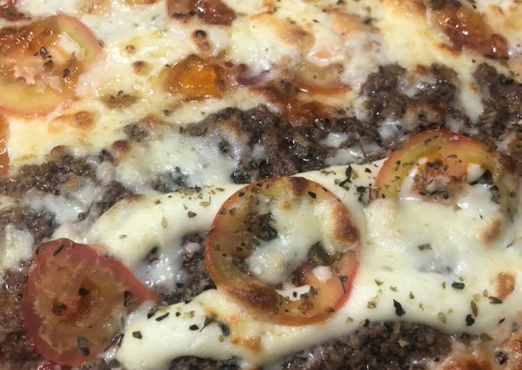 * Pizza caseira - Brie com geleia de pimenta - Gozhowgos