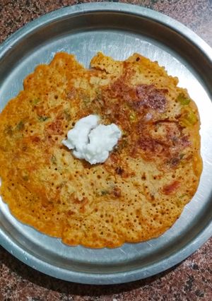 टोमेटो आमलेट (Tomato Omelette recipe in hindi) रेसिपी मुख्य फोटो