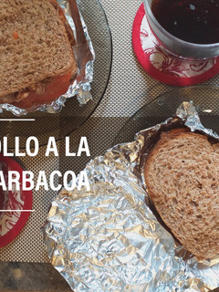 Una foto de Sándwich de Pollo a la barbacoa