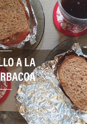 Una foto de Sándwich de Pollo a la barbacoa