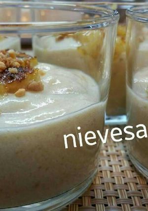 Una foto de Mousse de plátano 🍌🍌